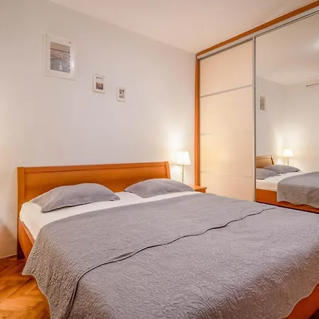 Apartments Zoe Lägenhet Pakoštane
